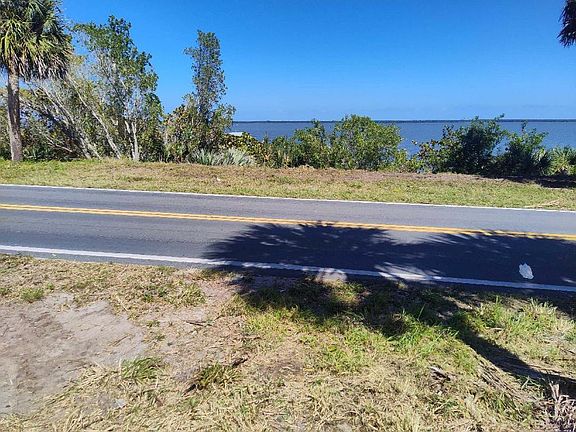 3rd image of 7507 S Indian River Drive