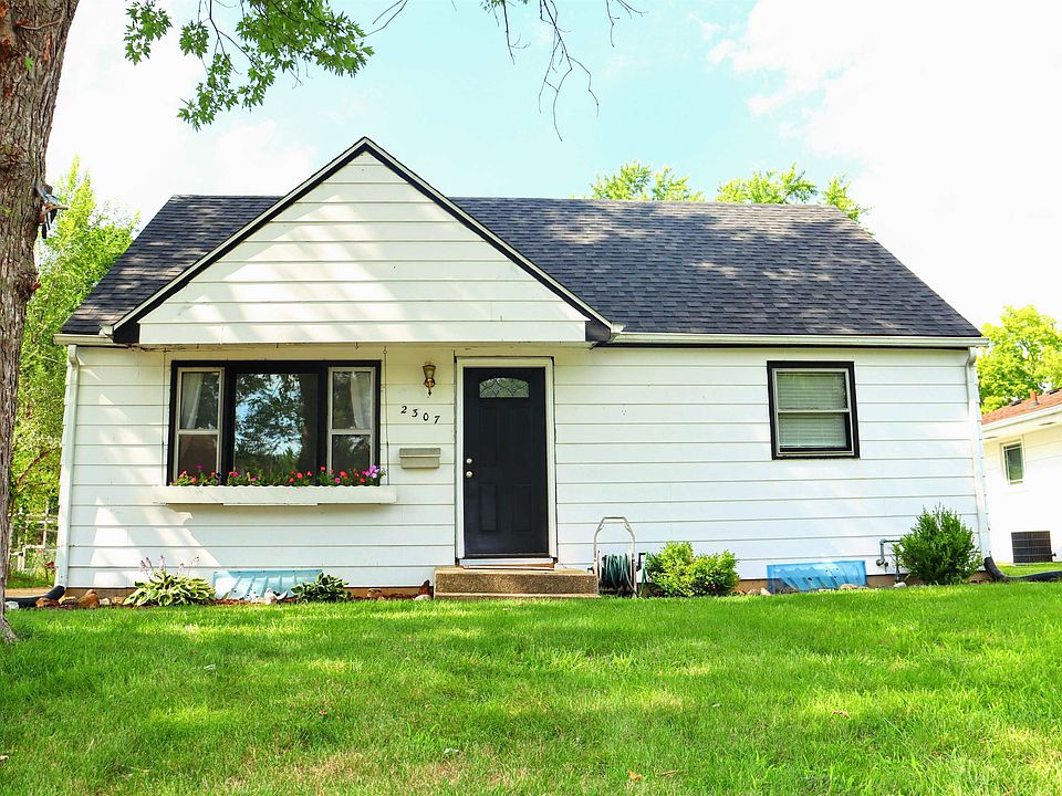 1st image of 2307 Paradise Blvd