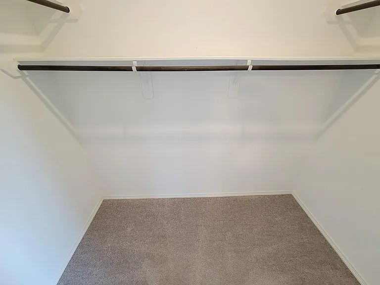 25392 Northpark Lake Dr — Photo 21