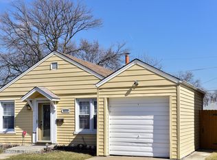 4411 Raymond Ave, Brookfield, IL 60513