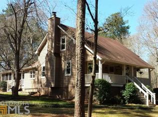 1965 Round Rd, Grayson, GA 30017