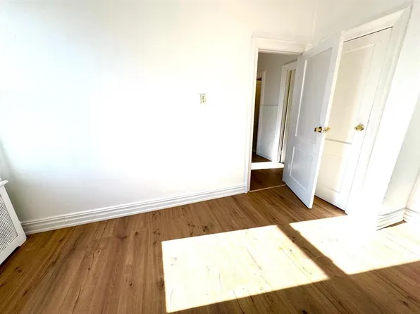 79 Pamrapo Avenue image 5 of 10