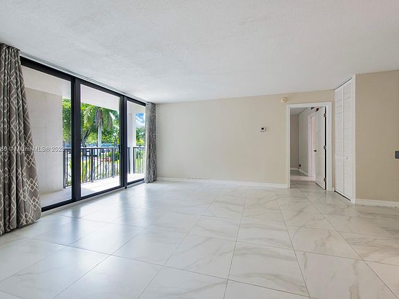 2nd image of 1301 River Reach Dr APT 114