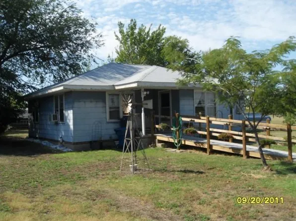 3105 N Priscilla Ave, Cushing, OK 74023