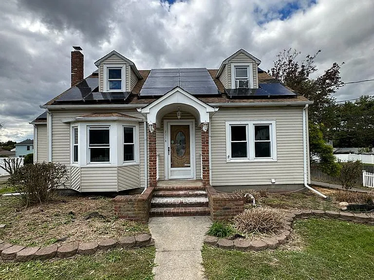 1114 Old Freehold Rd — Photo 2