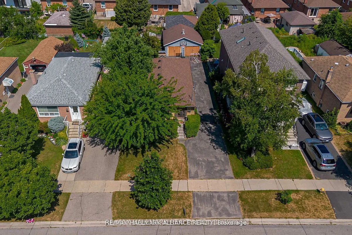 Building Photo - 43 Trueman Ave