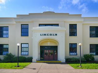 650 W 12th Ave APT 215, Eugene, OR 97402