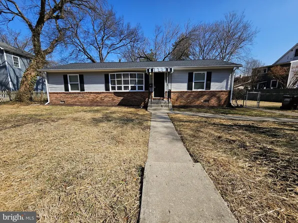 5901 Harrison Ave, Riverdale, MD 20737