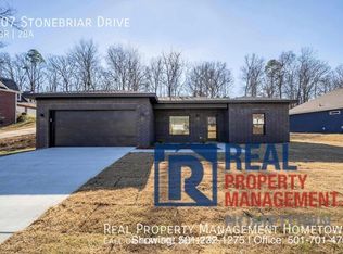 107 Stonebriar Dr, Hot Springs, AR 71913