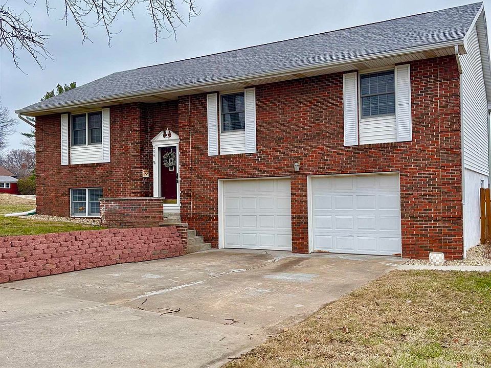 1st image of 204 Massey Ln