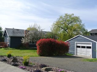 1576 Hillsdale Rd, Bellingham, WA 98226