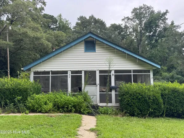 132 Garrett Street, Rockingham, NC 28379