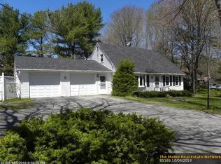 11 Westwood Dr, Biddeford, ME 04005
