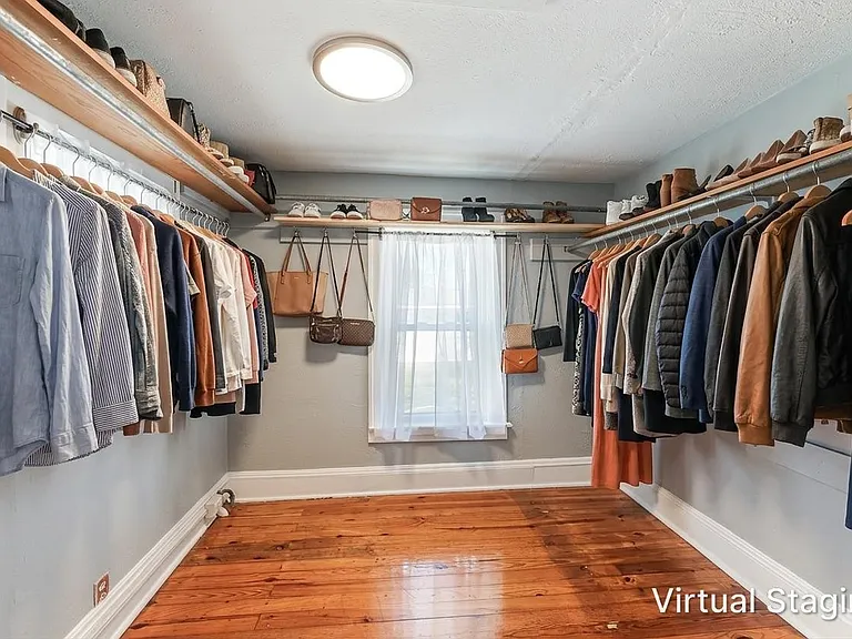 85 Maple Dr — Photo 17