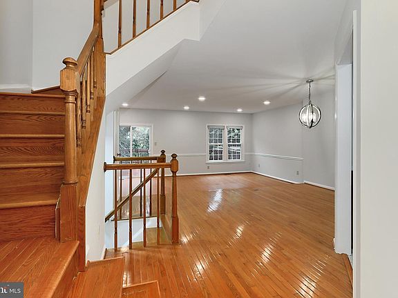 2nd image of 5196 Glen Meadow Dr