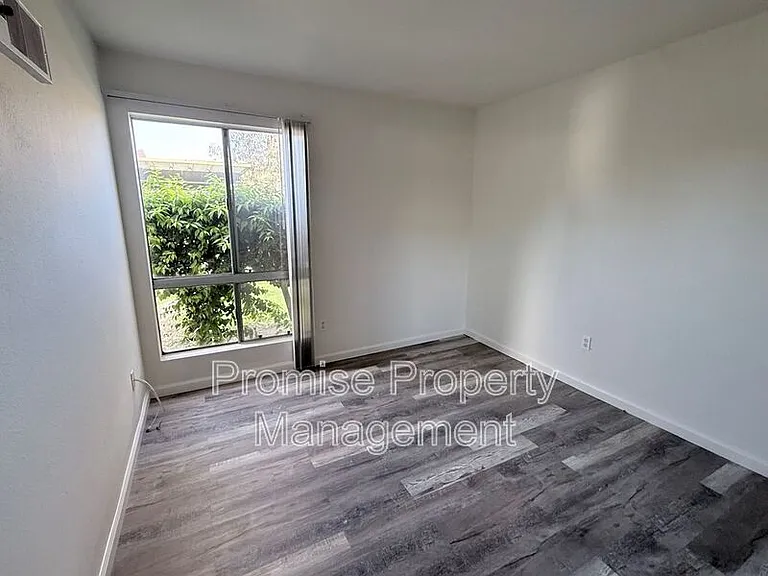 830 W Lincoln Ave #186 — Photo 8