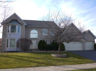 1224 Hunter Cir, Naperville, IL 60540