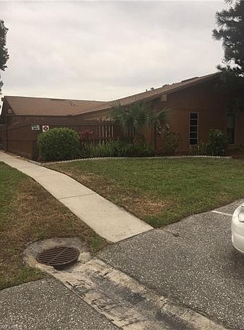 1st image of 5676 Foxlake Dr