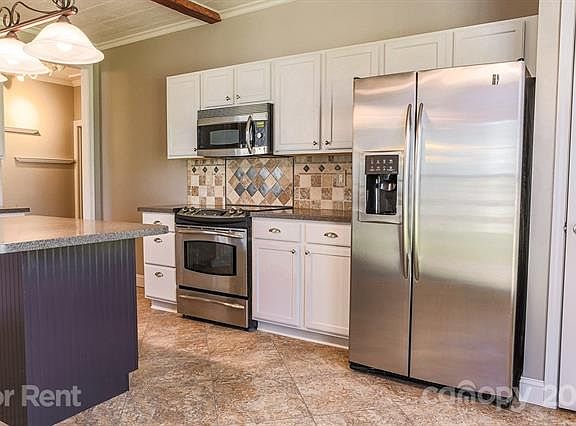 2nd image of 8721 Bodkin Ct