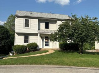 853 Emerald Dr, New Kensington, PA 15068