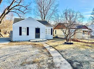 3331 Forest Lawn Ave, Omaha, NE 68112