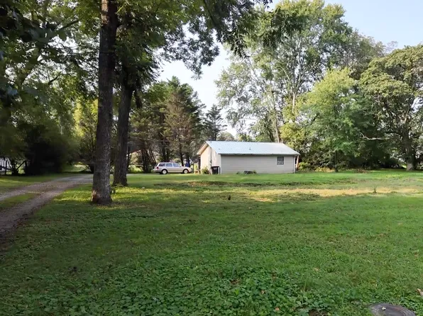 311 4th St W, Jasper, TN 37347