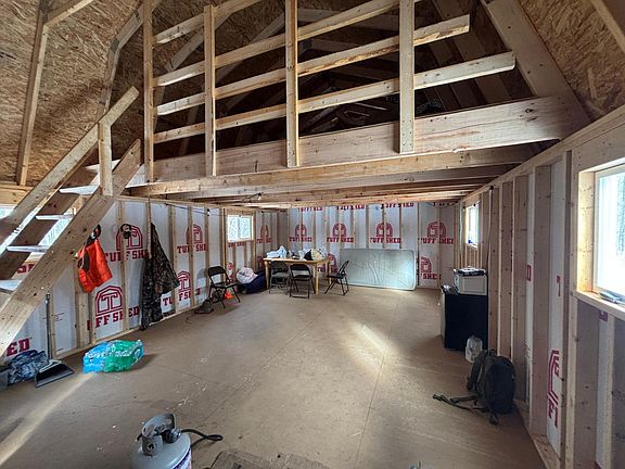 5th image of 40384 Rutabaga Rd