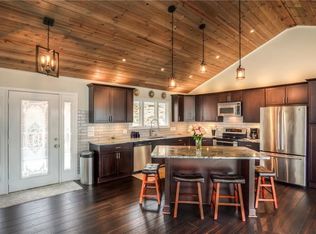 3452 Point View Cir, Gainesville, GA 30506