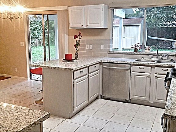 5th image of 11223 Sunshine Park Dr
