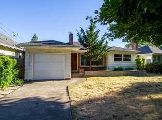 4220 SE Stark St, Portland, OR