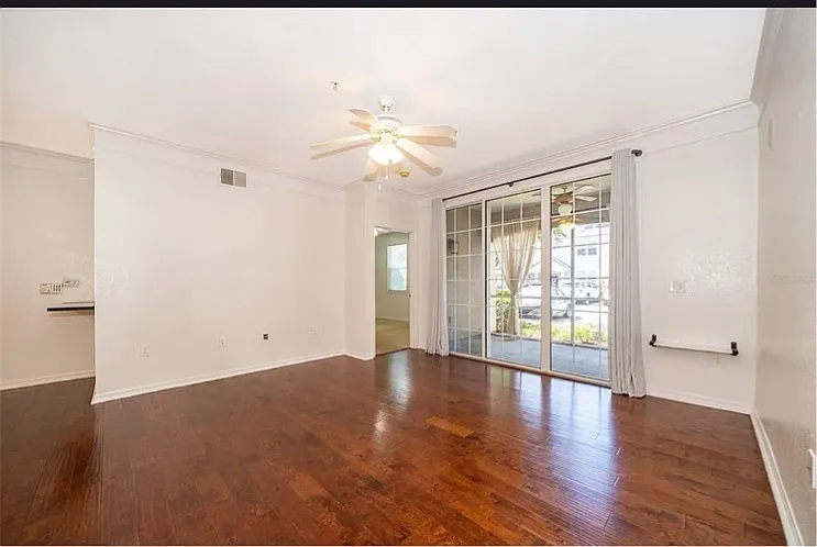 6663 Queens Borough Avenue - 101 — Photo 2