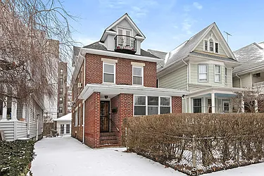 208 East 3rd Street in Kensington