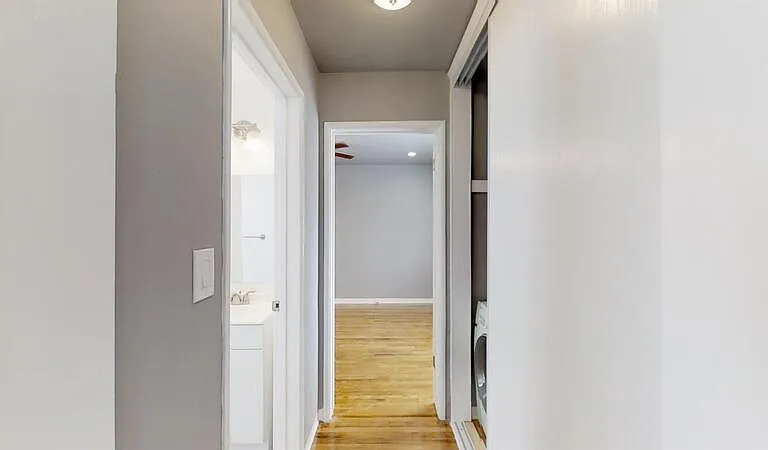7016 1/2 Flight Ave — Photo 9
