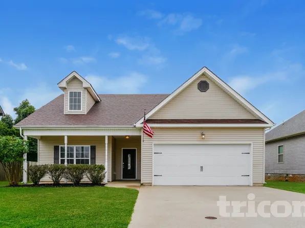 1862 Camelot Dr, Clarksville, TN 37040