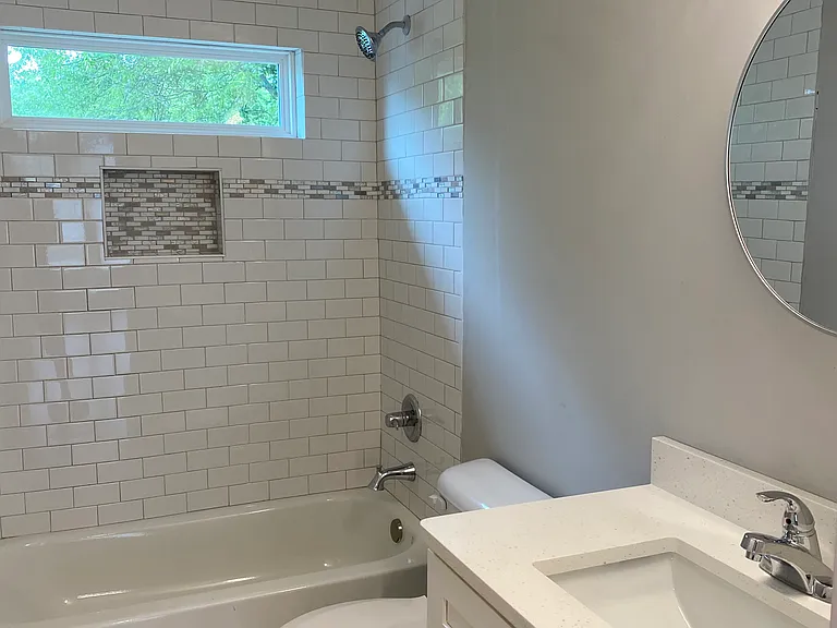 694 Cascade Ave SW #B — Photo 13