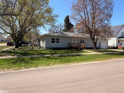 107 11th St S, Northwood, IA, 50459