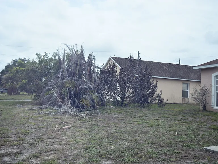 334 Bordeaux Ave NE — Photo 9