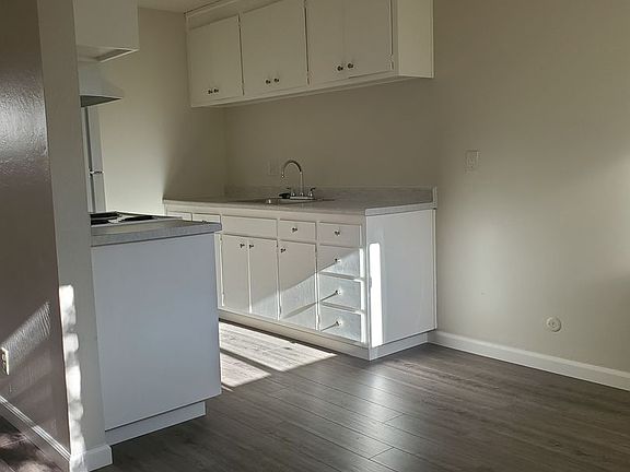 4th image of 14377 Bancroft Ave APT 7