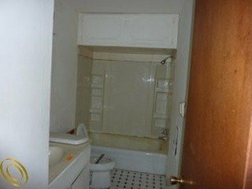 5th image of 38590 Avondale St