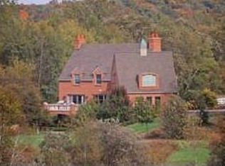 1693 Greenfield Ave, Green Bay, WI 54313