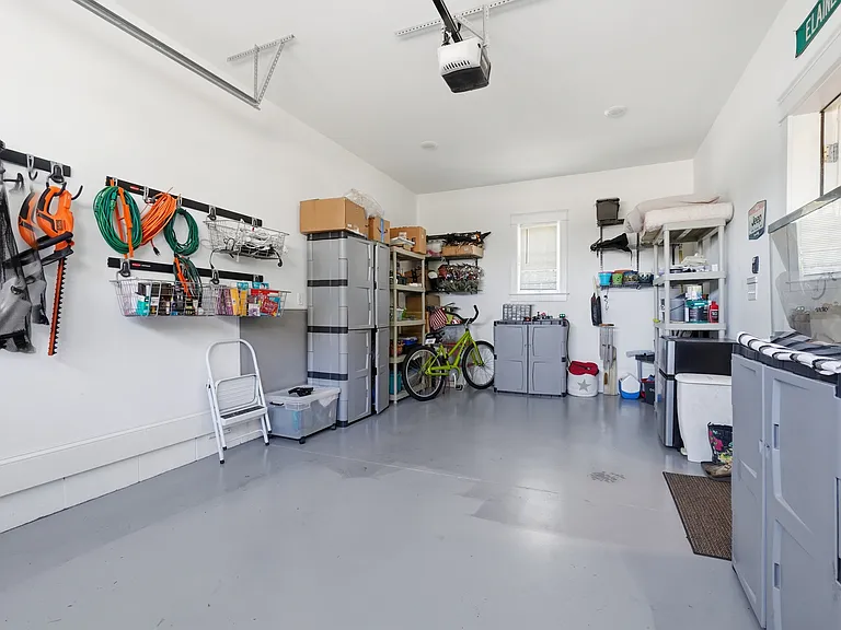 Attached Garage