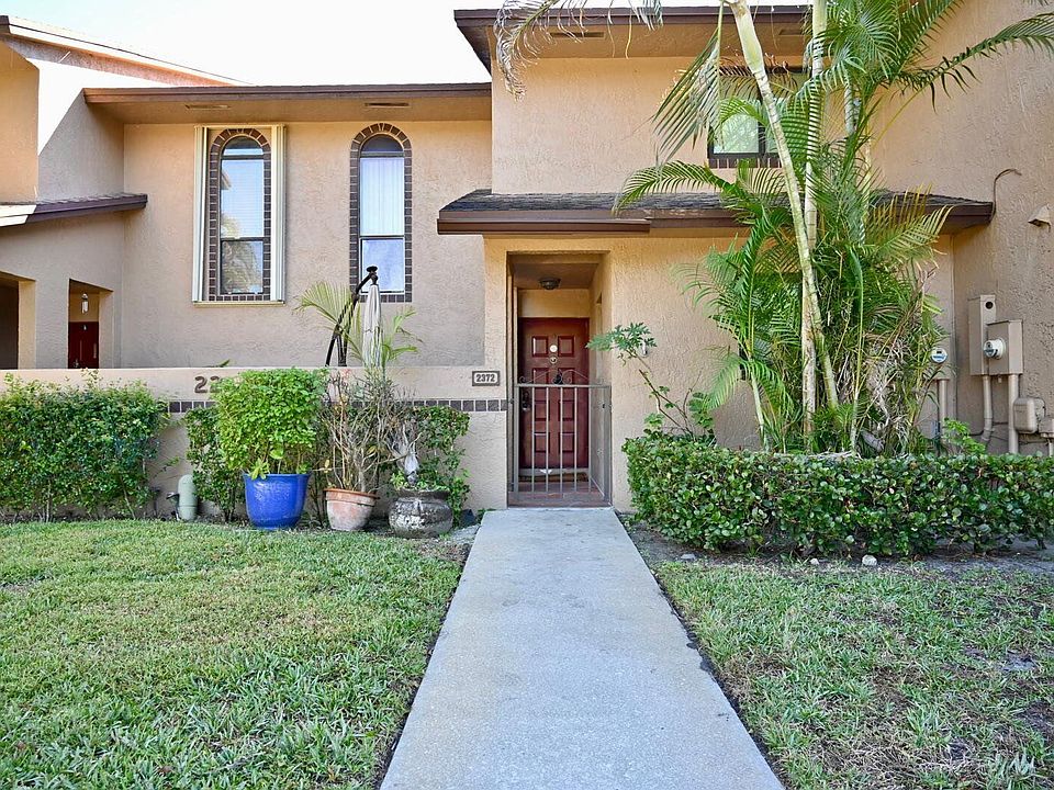 1st image of 2372 NW 39th Ave