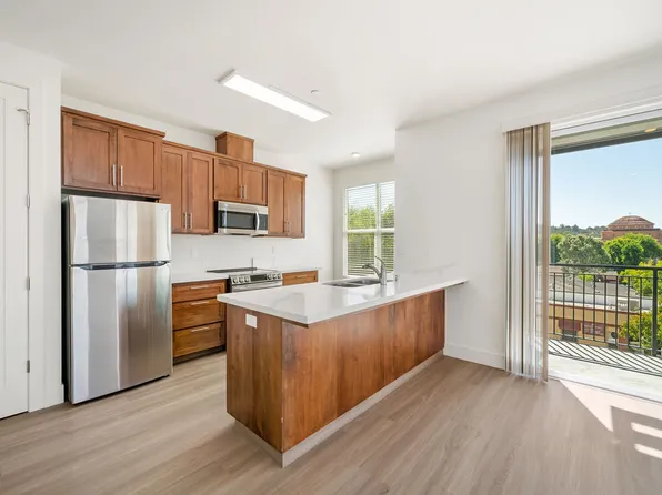 5802 Traffic Way #304, Atascadero, CA 93422