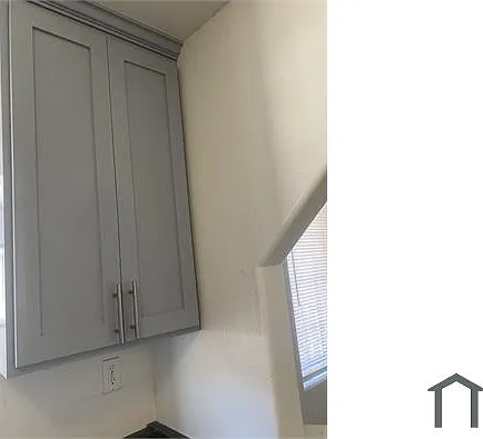 715 W Vernon Ave #2 — Photo 13