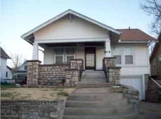 1017 Main St, Osawatomie, KS 66064