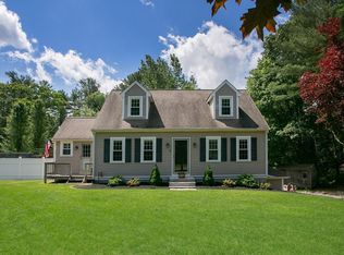 39 Four Winds Dr, Pembroke, MA 02359