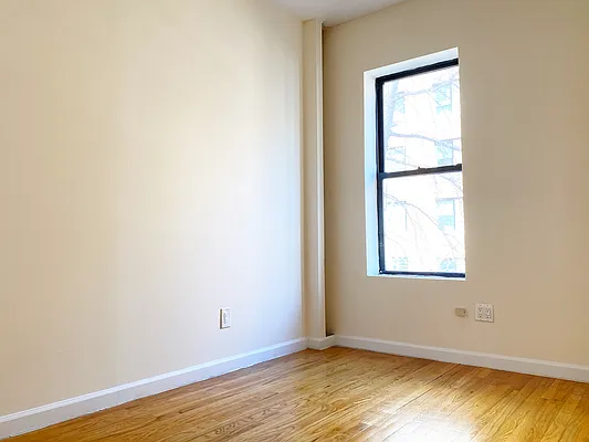 Rented by Waverly Realty Associates | media 15