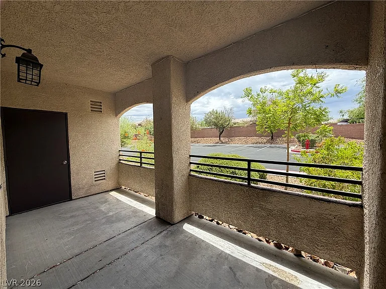2291 W Horizon Ridge Pkwy #7141 — Photo 14