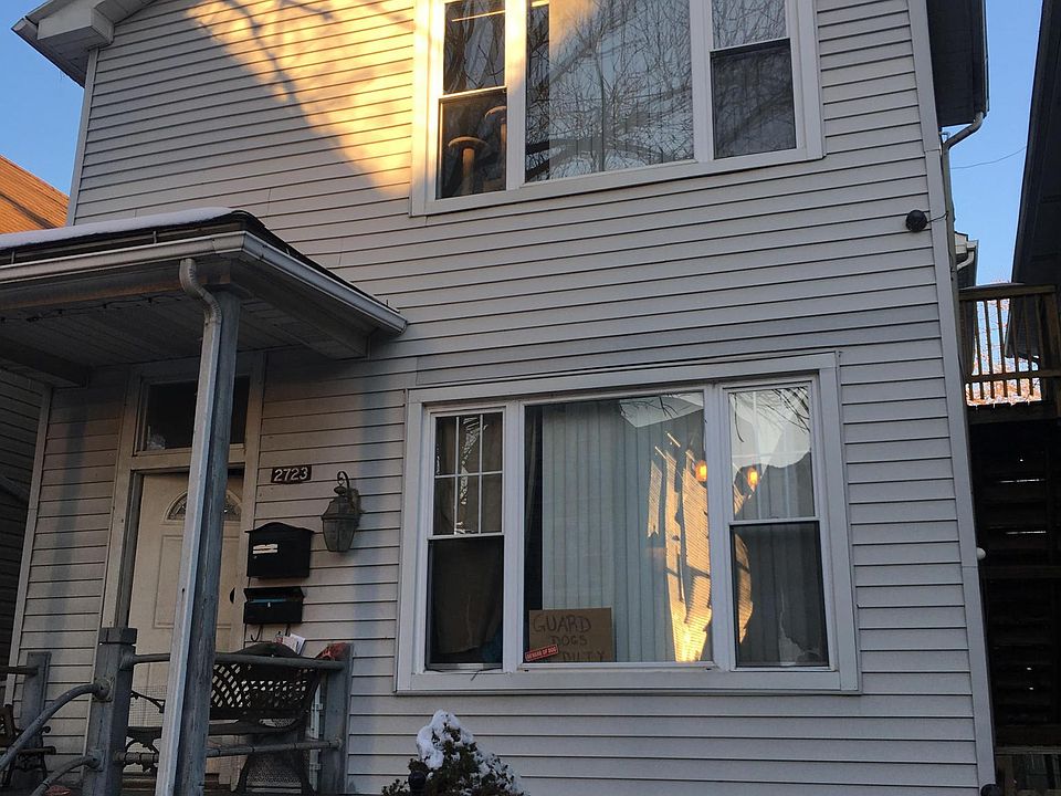 1st image of 2721 N Artesian Ave #G