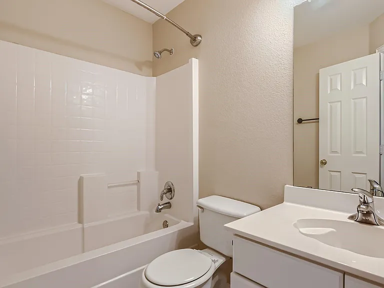 5301 Lily Dr — Photo 28
